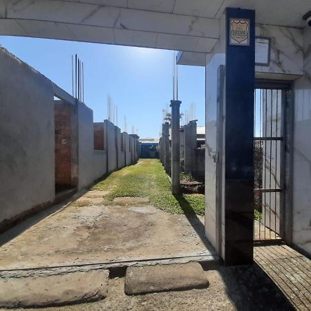 Casa Para Veraneio Em Torres! A 3 Quadras Da Praia Βίλα Εξωτερικό φωτογραφία