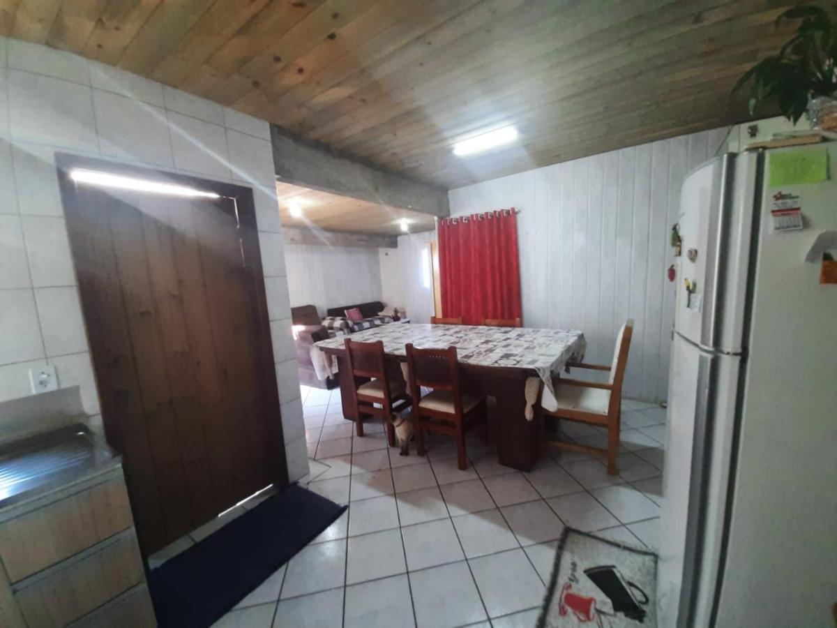 Casa Para Veraneio Em Torres! A 3 Quadras Da Praia Βίλα Εξωτερικό φωτογραφία