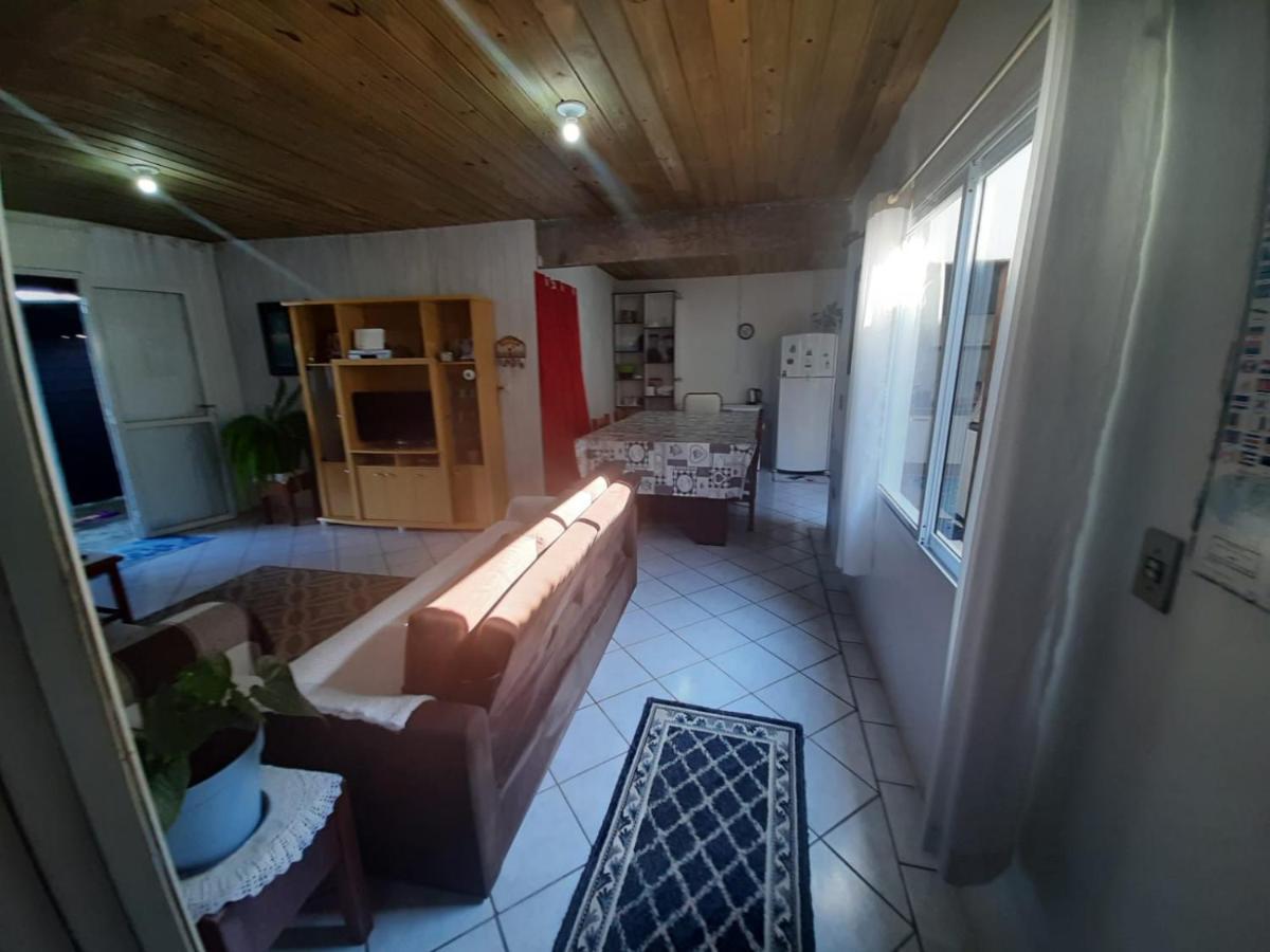 Casa Para Veraneio Em Torres! A 3 Quadras Da Praia Βίλα Εξωτερικό φωτογραφία